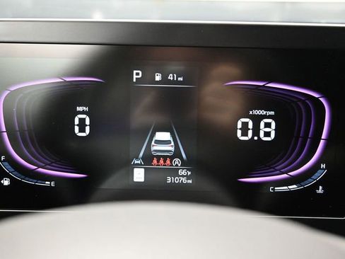 Used 2025 Kia Sportage LX image 26