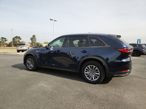 Used 2025 MAZDA CX-90 3.3 Turbo w/ Preferred Package image 4