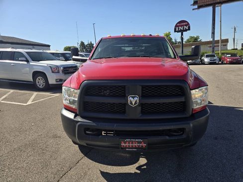 Used 2017 RAM 3500 Tradesman RWD image 8