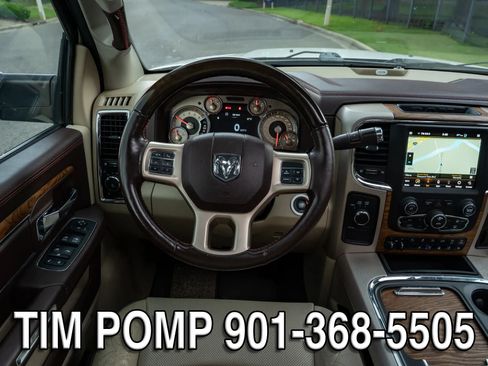 Used 2018 RAM 2500 Longhorn w/ Longhorn Southfork Package AWD/4WD image 18