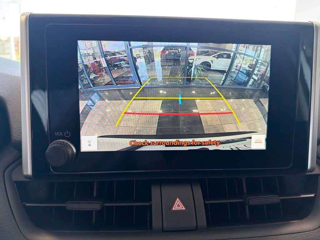 Certified 2025 Toyota RAV4 XLE w/ Convenience Package AWD/4WD image 11
