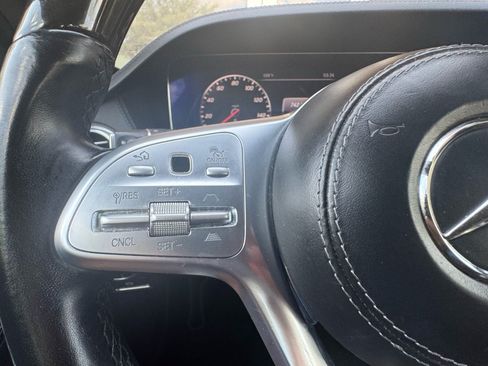 Used 2018 Mercedes-Benz S 560 4MATIC Sedan image 16