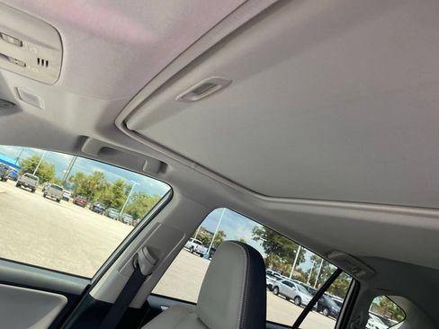 Used 2014 Toyota RAV4 Limited FWD image 7