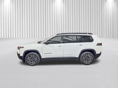 New 2026 Jeep Cherokee Laredo AWD/4WD image 9