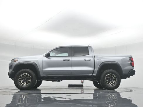 Used 2024 Chevrolet Colorado ZR2 w/ Technology Package image 56