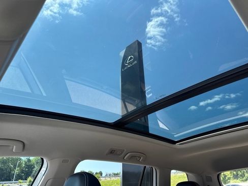 Used 2021 Volkswagen Atlas SEL Premium AWD/4WD image 28