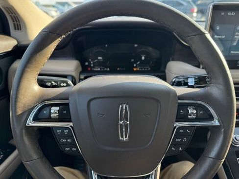 Certified 2023 Lincoln Nautilus Reserve w/ Luxury Package image 27