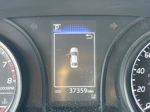 Used 2024 Toyota Camry SE image 17