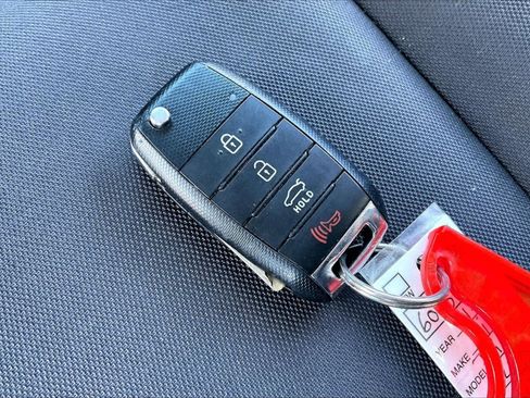 Used 2017 Kia Rio LX w/ Power Package image 11