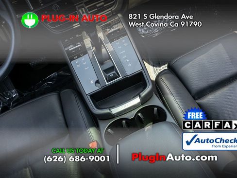 Used 2022 Porsche Macan AWD/4WD image 17
