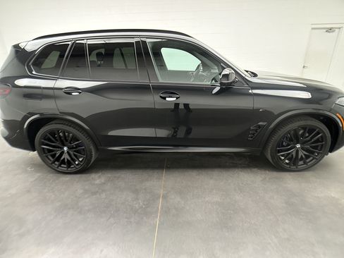 Used 2025 BMW X5 M60i w/ Executive Package AWD/4WD image 11