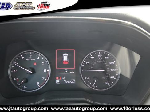 Used 2024 Subaru Outback Premium AWD/4WD image 23