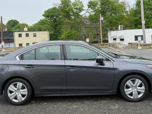 Used 2018 Subaru Legacy 2.5i AWD/4WD image 12