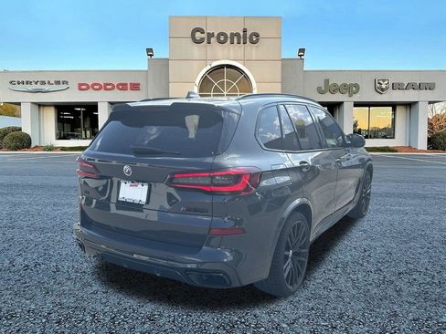 Used 2022 BMW X5 M50i w/ Executive Package image 3