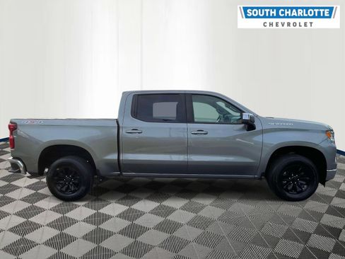 Used 2025 Chevrolet Silverado 1500 LT AWD/4WD image 4