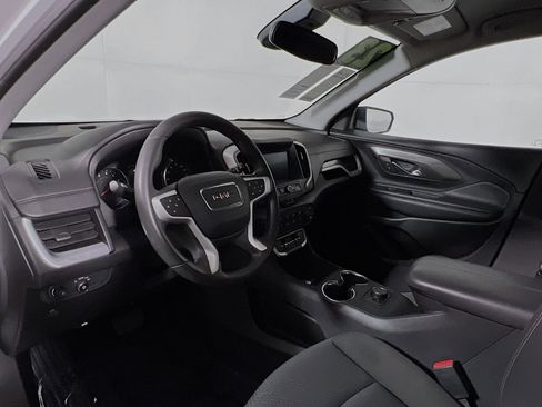 Used 2023 GMC Terrain SLE w/ Elevation Edition image 30