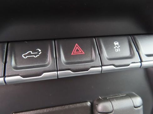 Used 2022 GMC Sierra 2500 SLE w/ SLE Convenience Package image 34