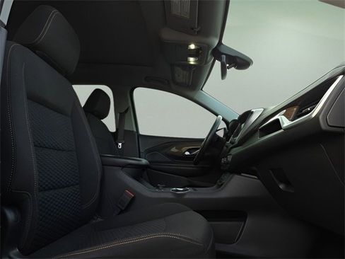 Used 2021 GMC Terrain SLE w/ Driver Convenience Package image 15