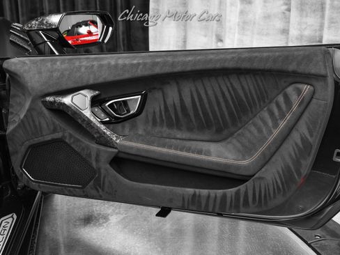 Used 2018 Lamborghini Huracan Performante image 26