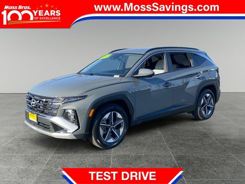 Used 2025 Hyundai Tucson SEL FWD image 1