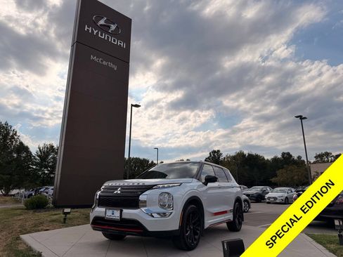 Used 2023 Mitsubishi Outlander Ralliart AWD/4WD image 1