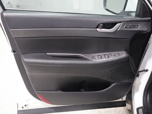 Used 2024 Hyundai Palisade Limited AWD/4WD image 13
