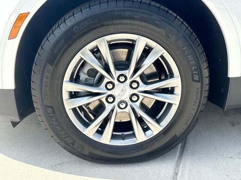 Used 2022 Cadillac XT5 Premium Luxury AWD/4WD image 12