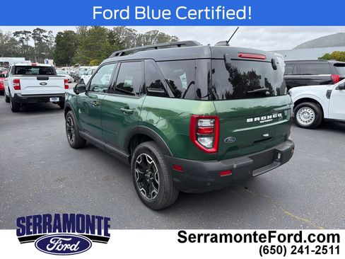 Certified 2025 Ford Bronco Sport Outer Banks w/ Outer Banks Tech Package+ AWD/4WD image 4