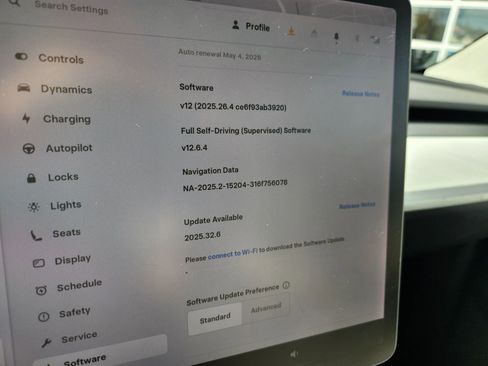 Used 2020 Tesla Model Y Long Range image 29