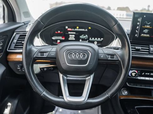 Used 2023 Audi Q5 2.0T Premium Plus w/ Premium Plus Package AWD/4WD image 36
