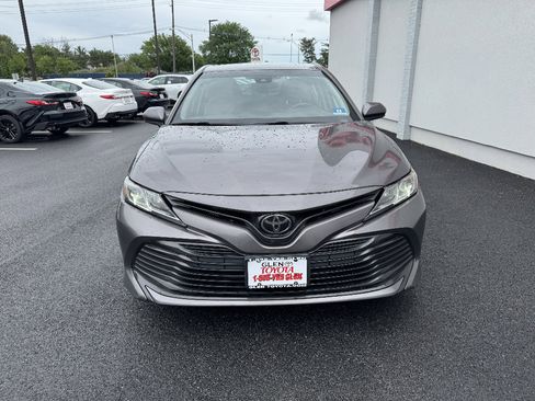 Used 2018 Toyota Camry LE w/ Protection Package (Q2) FWD image 3