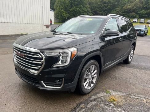 Used 2022 GMC Terrain SLT w/ Tech Package AWD/4WD image 10