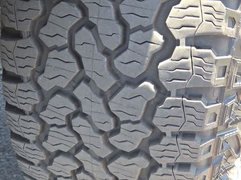 Used 2025 Ford Bronco Badlands AWD/4WD image 13