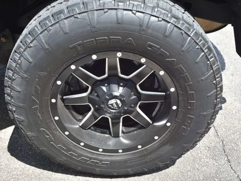 Used 2017 Jeep Wrangler Unlimited Sport w/ Quick Order Package 24S AWD/4WD image 38