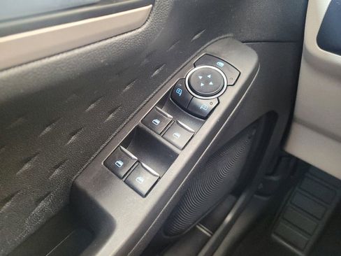Used 2020 Ford Escape SE AWD/4WD image 27