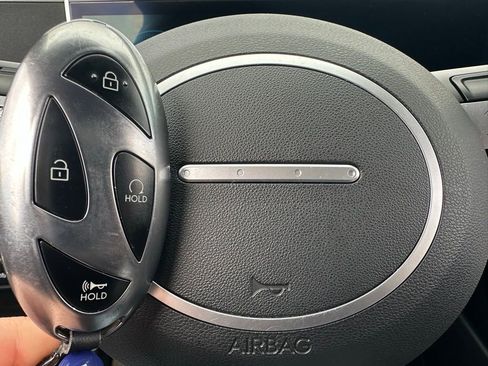 Used 2025 Hyundai Santa Cruz SEL image 42