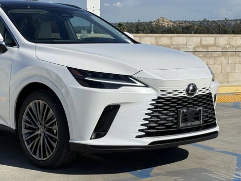 New 2026 Lexus RX 450h AWD image 3