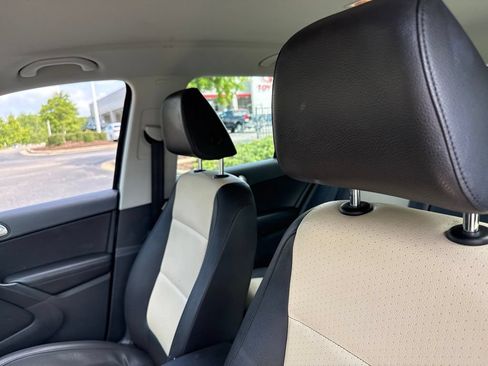 Used 2016 Volkswagen Tiguan S AWD/4WD image 8
