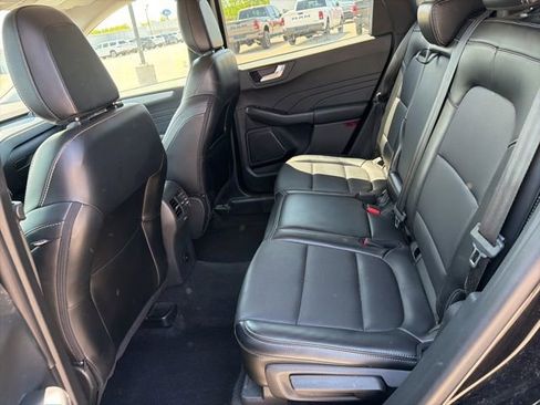 Certified 2024 Ford Escape Platinum AWD/4WD image 7
