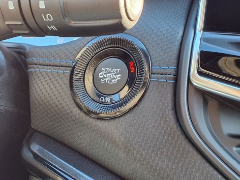 New 2026 Jeep Compass Latitude AWD/4WD image 12