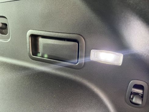 Used 2024 Chevrolet Blazer LT image 42