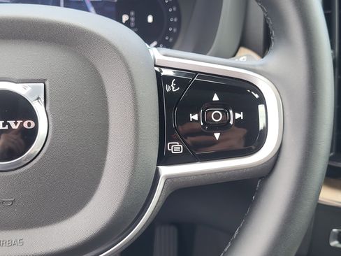 New 2026 Volvo XC60 B5 Plus w/ Protection Package Premier image 13