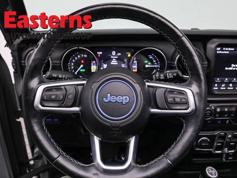 Used 2021 Jeep Wrangler Unlimited Sahara w/ Cold Weather Group image 10