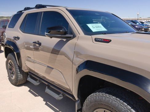 Used 2025 Toyota 4Runner TRD Pro AWD/4WD image 10