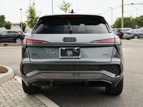 New 2026 Audi Q3 quattro 2.0T AWD/4WD image 10