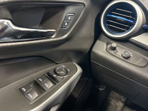 Used 2024 Chevrolet Trax LS w/ LS Convenience Package image 26