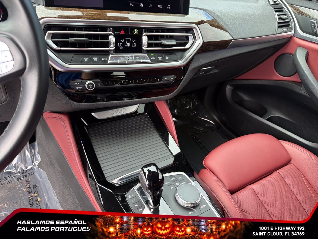 Used 2022 BMW X4 xDrive30i w/ Parking Assistance Package AWD/4WD image 19