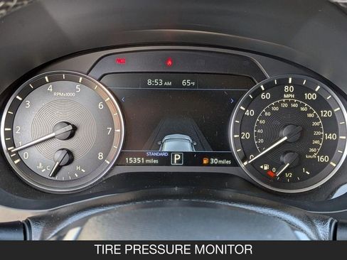 Used 2025 INFINITI QX50 Pure AWD/4WD image 21