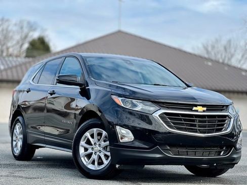 Used 2019 Chevrolet Equinox LT image 3