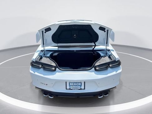 Used 2022 Chevrolet Camaro ZL1 RWD image 22